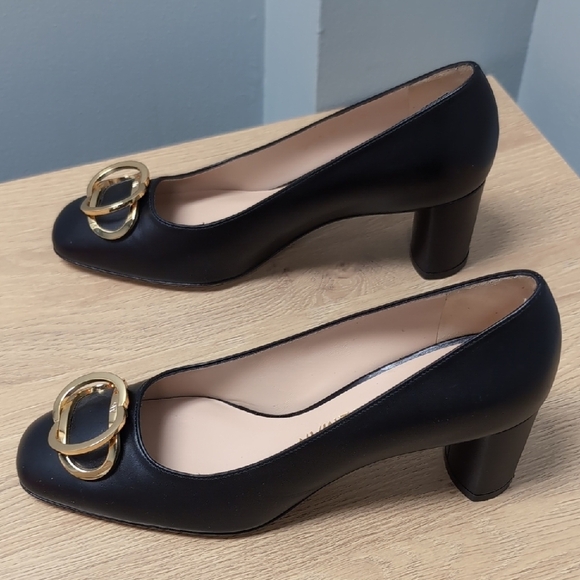 Stuart Weitzman ANICIA 60 Pumps. Size 8 . Worn Once. - Picture 4 of 8